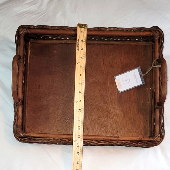 *Threshold designed w/ Studio McGee handcrafted 17"L x 14 1/4" W x 5 3/4" H tray - Picture 7 of 12